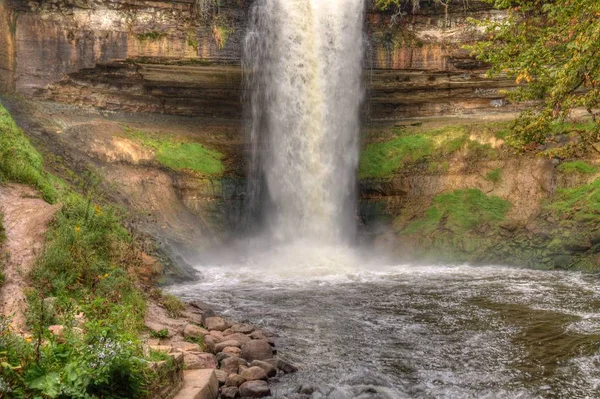 Minnehaha Falls en Minneapolis, Minnesota durante el otoño —  Fotos de Stock