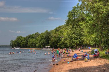 Babası Hennepin Devlet Park Mille Lacs Lake Kuzey içinde yer alır