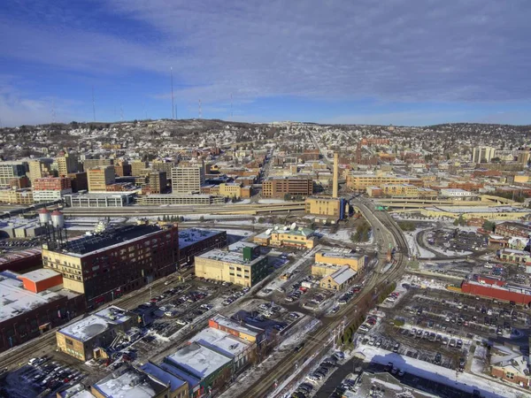 Canal Park a Duluth è un luogo popolare anche durante l'inverno — Foto Stock