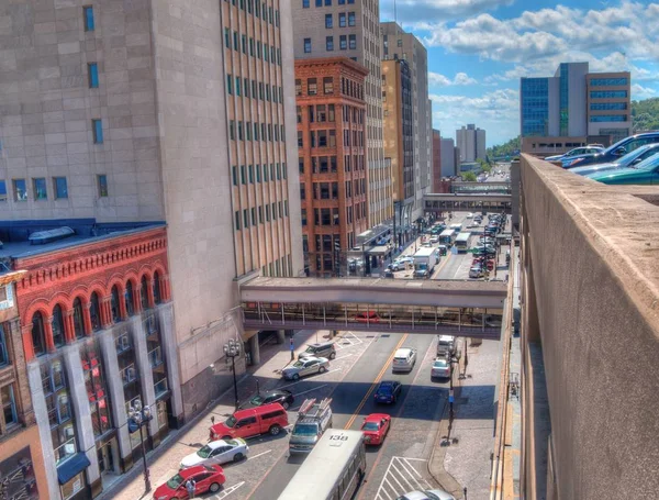 Duluth es un popular destino turístico en el Medio Oeste superior en — Foto de Stock