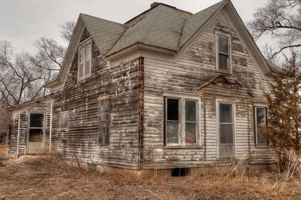 Elhagyott parasztház Dél-Dakota lassan bomlás — Stock Fotó