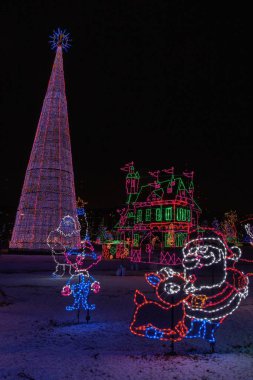 Bentleyville açık bir Noel Kutlamaları Kasım De aracılığıyla olduğunu.
