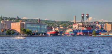 Duluth üzerinde üst Midwest içinde popüler bir turistik yer 
