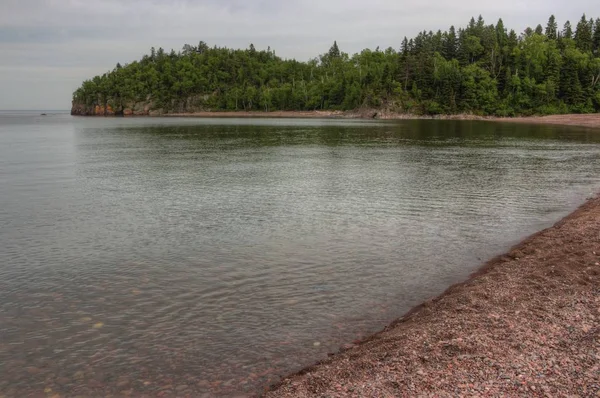 Beaver Bay är ett litet samhälle på norra stranden av sjön Super — Stockfoto