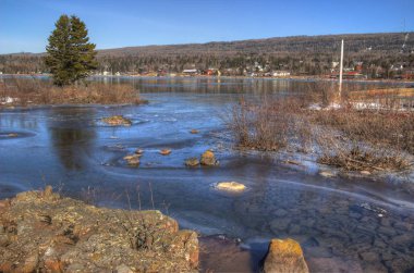 Grand Marais, Minnesota kuzey kıyısında Superior Lake popüler bir turistik destinasyon