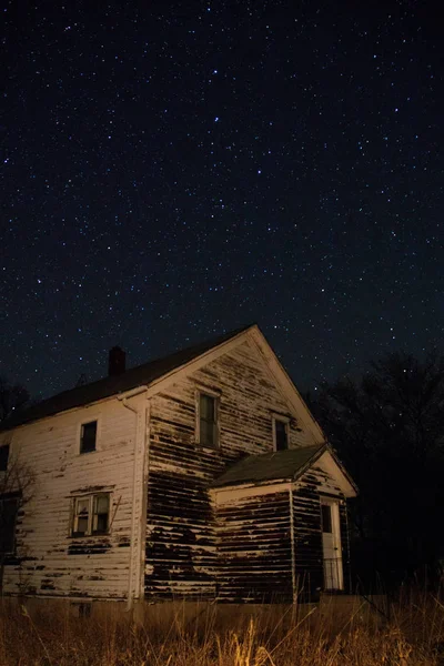 El cielo nocturno de Dakota del Sur rural durante el verano — Foto de Stock