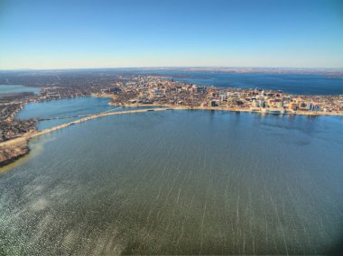 Madison, Wisconsin ilkbahar dron tarafından görülen güneşli bir günde