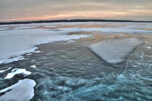 Ice Fishing houses on Frozen Ottertail Lake in Minnesota — Stock Photo, Image