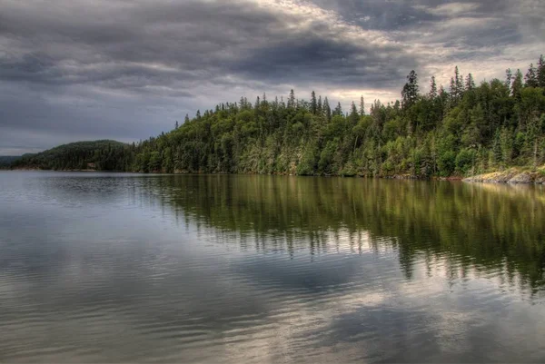 Park Narodowy Pukaskwa jest na brzegu jeziora Superior w północnym Ontario, Kanada — Zdjęcie stockowe