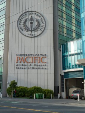 Üniversite Pasifik diş okul kampüs konumu