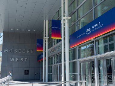 Amazon Web Services (Aws) Zirvesi banner San Francisco 