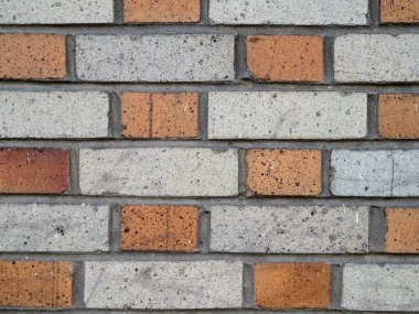 Beyaz ve kahverengi tuğla desen