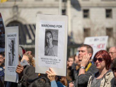 Mart burada Our Lives ralli San Francisco'da düzenlenen işaretleri 