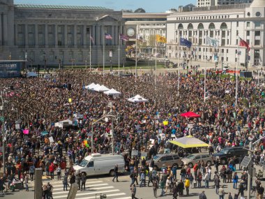 Our Lives miting San Francisco için Mart burada geniş kalabalık vurdu 
