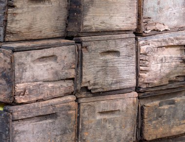 Açılı ahşap sandık desen açık havada