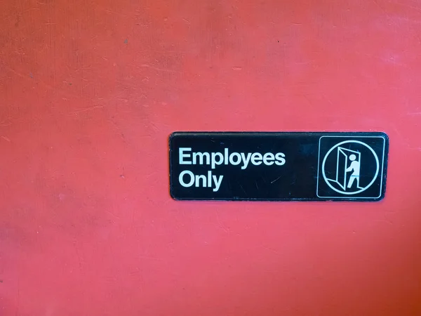 Employees only sign with space to left — Stock Photo, Image
