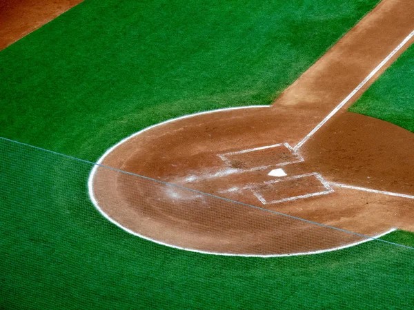 Vista aérea de la parte del plato principal de un campo de béisbol — Foto de Stock