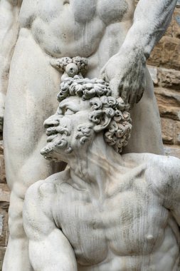 Floransa 'daki Piazza della Signoria' da Herkül ve Cacus Heykeli