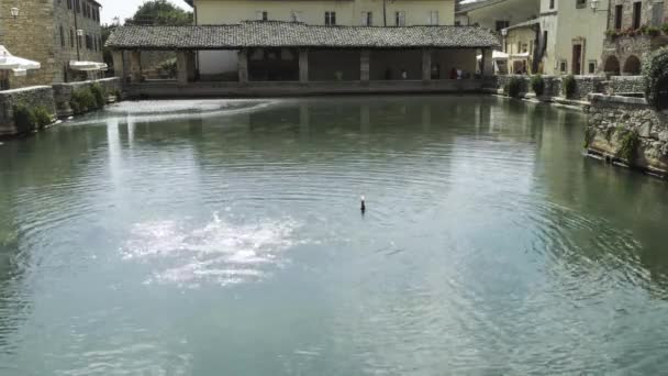 Desa kuno Bagno Vignoni di Tuscany — Stok Video