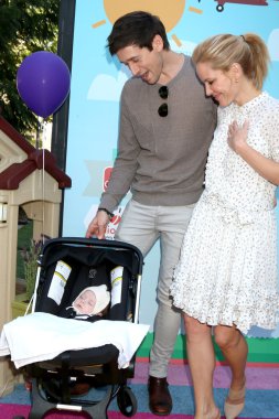 Mark Leslie Ford, Emma Caulfield