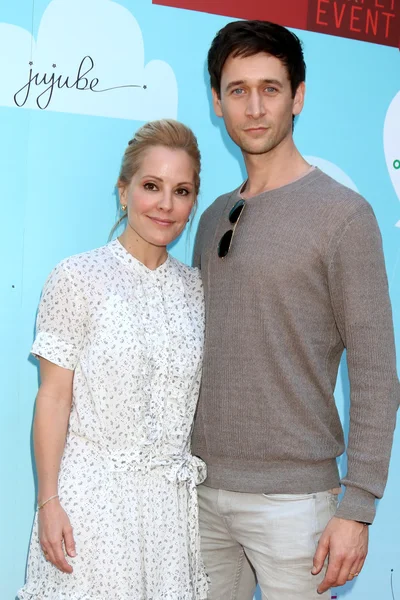 Mark Leslie Ford, Emma Caulfield — Stock Photo, Image