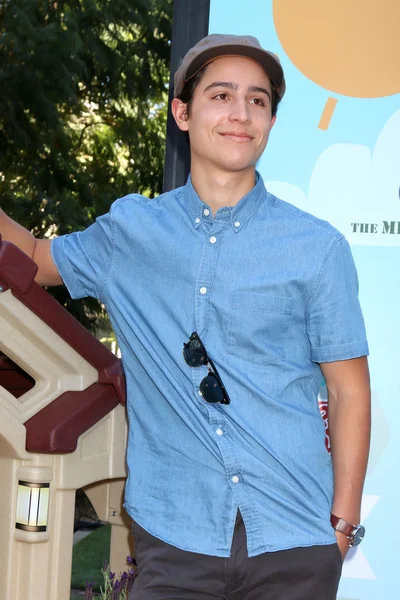 Acteur Lorenzo James Henrie — Photo