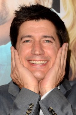 aktör Ken Marino