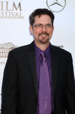 yönetmen Robert Wooldridge