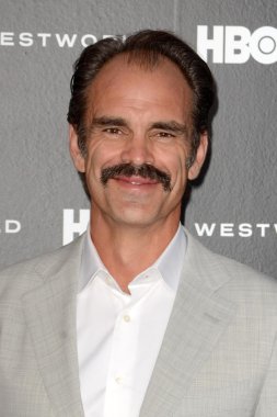 aktör Steven Ogg