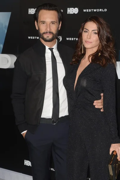 Melanie Fronckowiak, Rodrigo Santoro — Stockfoto