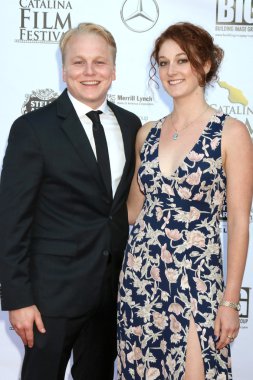 Sean Lee, Dana Brawer