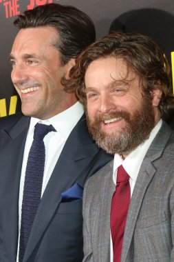  Jon Hamm, Zach Galifianakis 