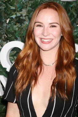 Aktris Camryn Grimes