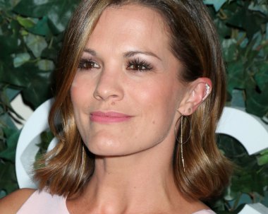 Melissa Claire Egan