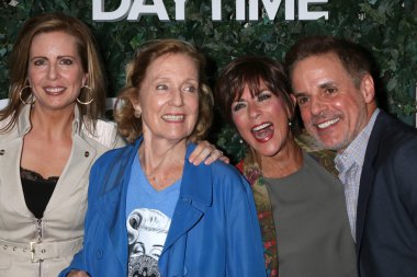Martha Byrne, Elizabeth Hubbard, Colleen Zenk, Christian Leblanc 