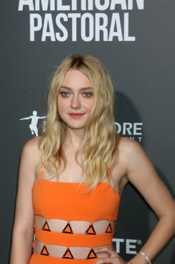 Oyuncu Dakota Fanning
