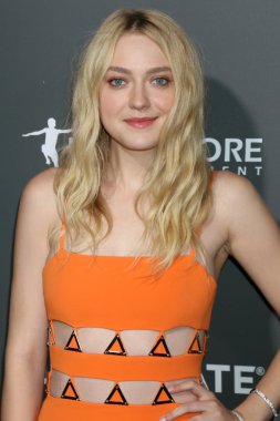 Oyuncu Dakota Fanning