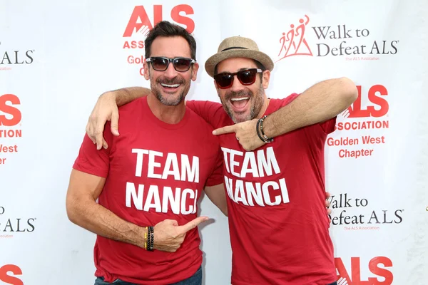 Lawrence Zarian, Gregory Zarian — Fotografia de Stock