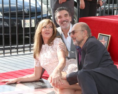 Allison Janney, Richard Schiff Chuck Lorre 