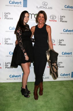 Yeğenim, Wendie Malick