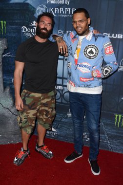Dan Bilzerian, Chris Brown