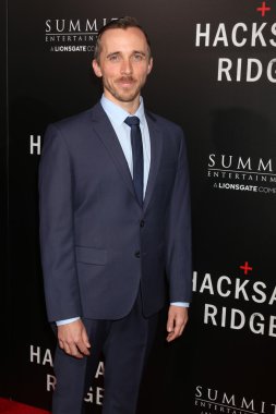 aktör Benedict Hardie