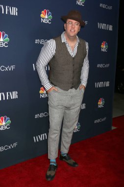 aktör Chris Sullivan