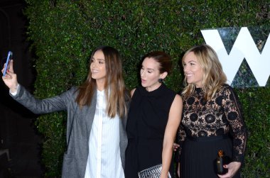 Jessica Alba, Katherine güç, Hillary Kerr