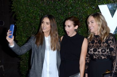 Jessica Alba, Katherine güç, Hillary Kerr