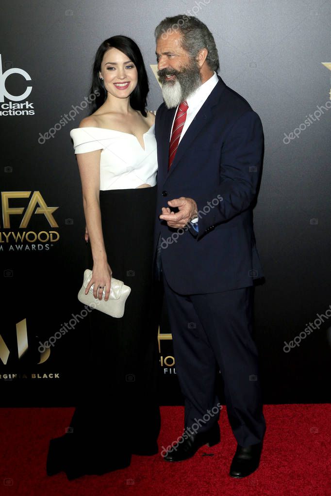 Rosalind Ross, Mel Gibson Stock Editorial Photo © Jean_Nelson 129726162