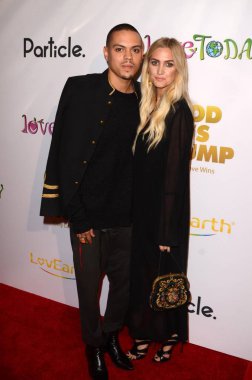 Evan Ross, Ashlee Simpson