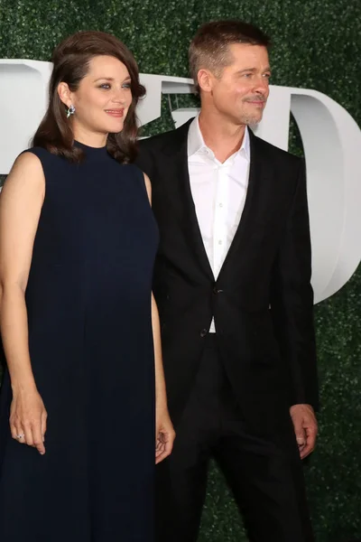 Marion Cotillard, Brad Pitt —  Fotos de Stock