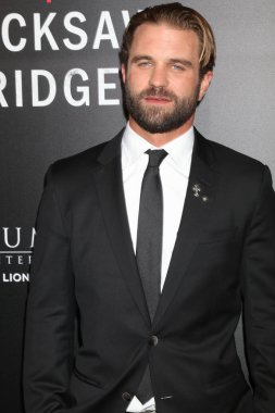aktör Milo Gibson