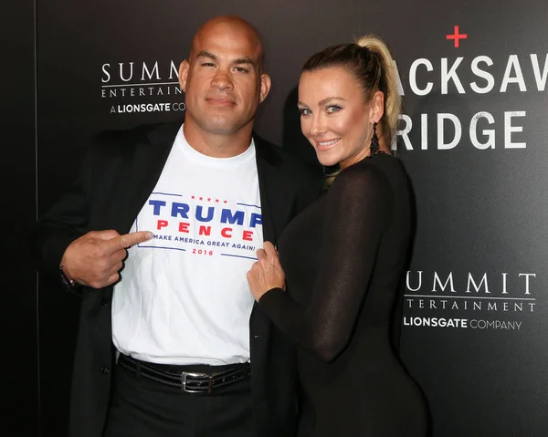 Tito Ortiz, Amber Nicole Miller — Stock Photo, Image